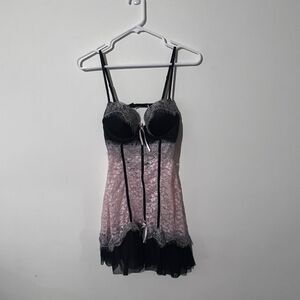 Victoria’s Secret Pink Babydoll dress Sz M Lace Lingerie Slip Sexy Coquette Bow